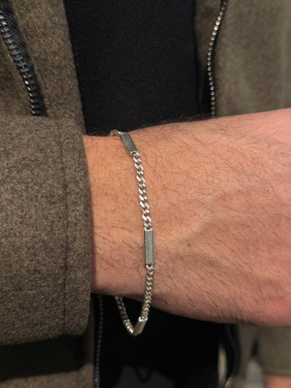 Sleek Bar Grommet-S925 Sterling Silver 21cm-4mm