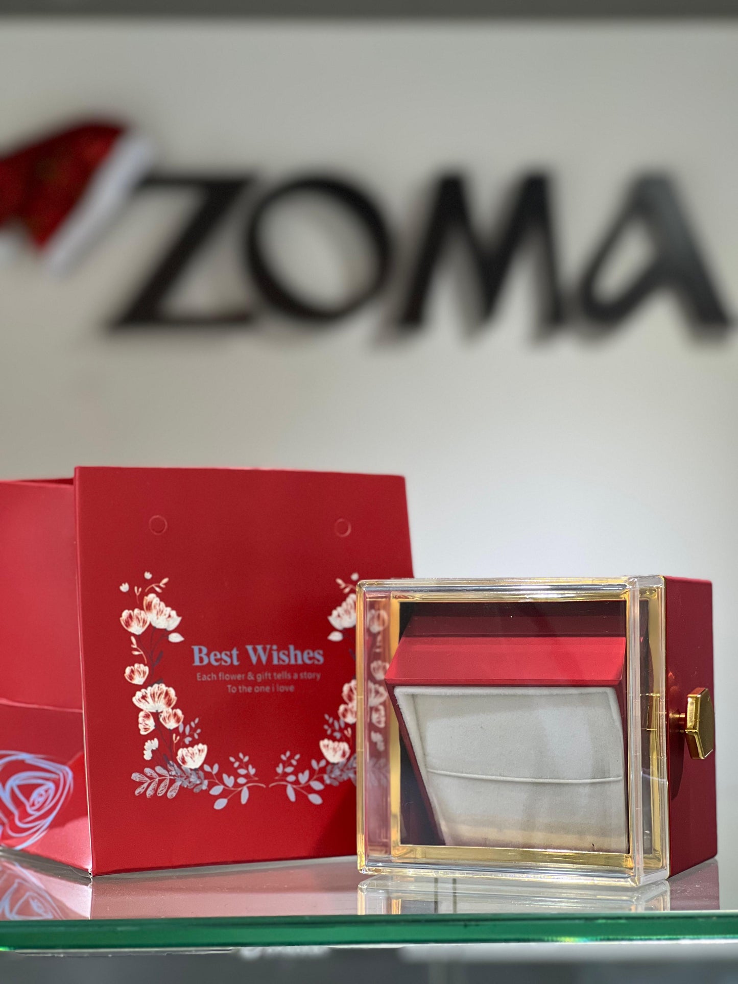 Red Rotating (Natural Flower) Box❤️‍🔥