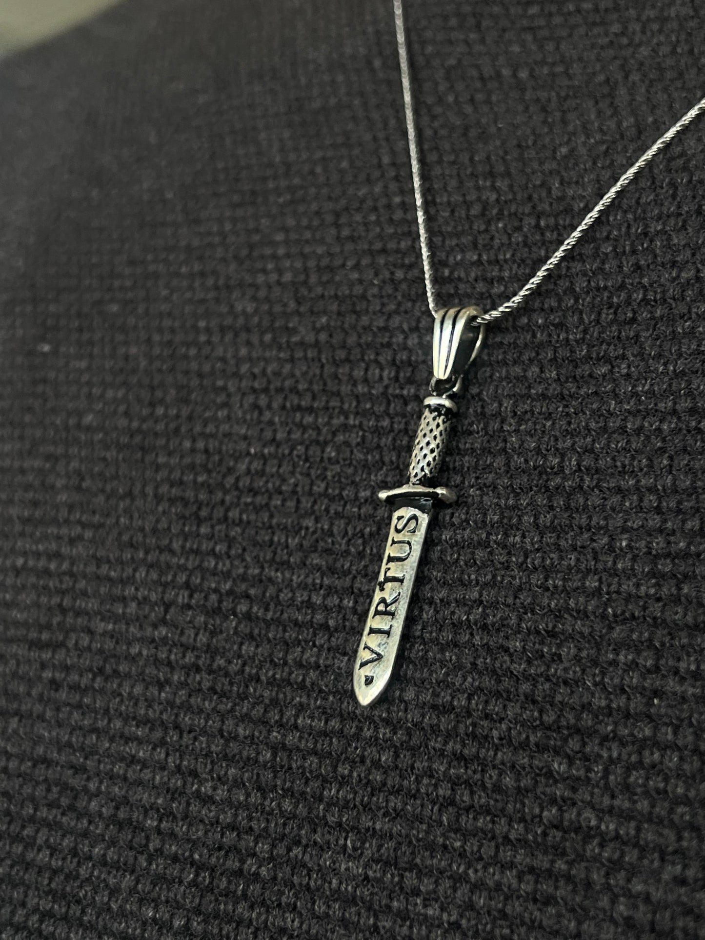 Virtus Pendant – S925 Silver-5cm