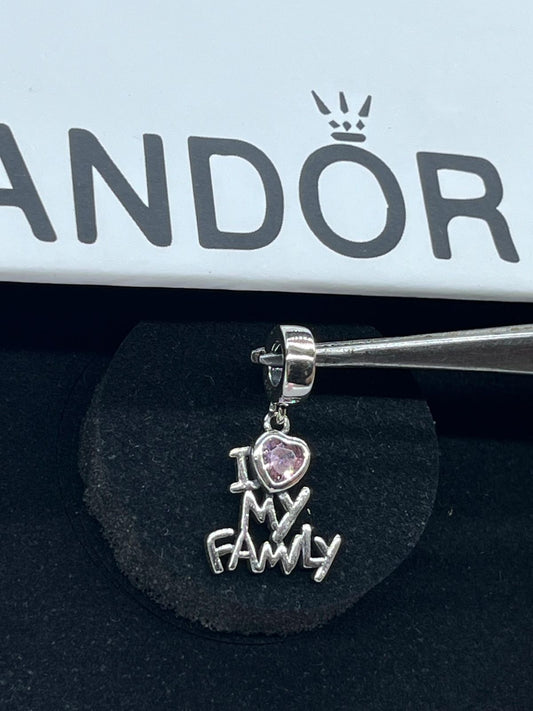 I💖My Family Pandora Charm