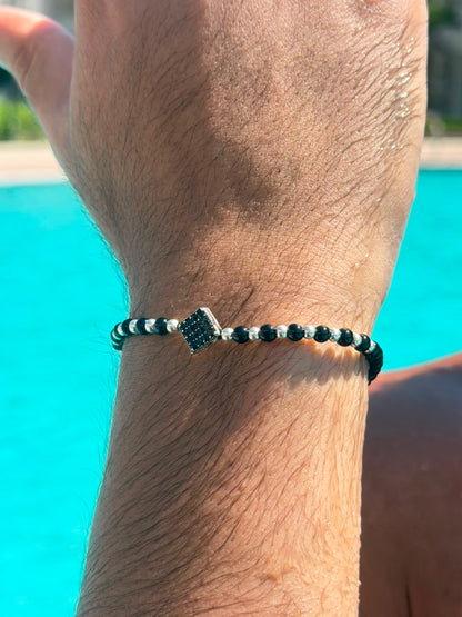 Noir crest + Silver Beads Adjustable Macramé Bracelet