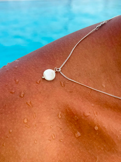 Round Shell Necklace Sterling Silver 925s